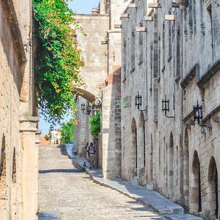 Rhodes City Colourful Aria Of The Medieval Town المظهر الخارجي الصورة